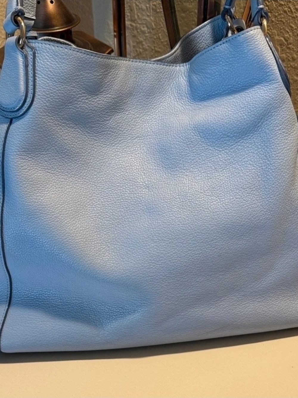 Coach Light Blue Leather Shoulder Bag with Gold Tag - Picture 2 of 5
